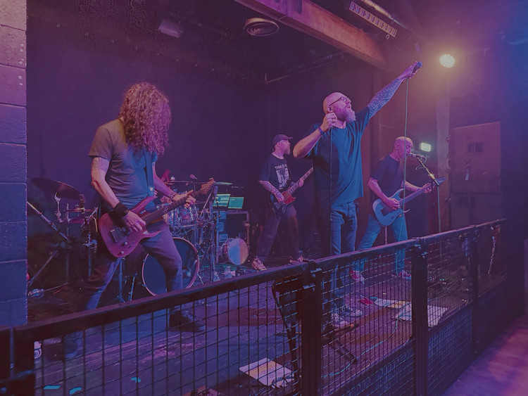 EARTHTONE9 & THE FIVE HUNDRED EARTHTONE9 & THE FIVE HUNDRED