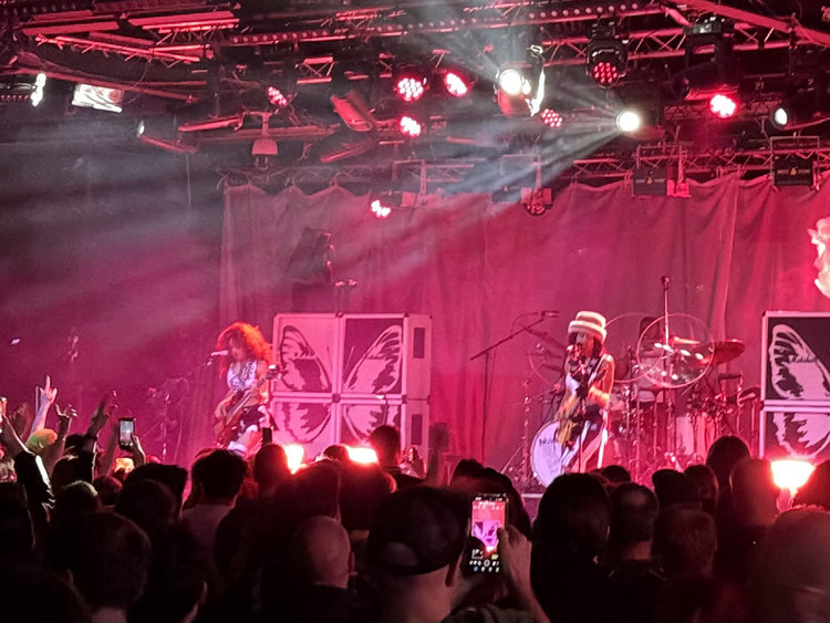 NOVA TWINS, VENUS GIRLS & PRECIOUS PEPALA NOVA TWINS, VENUS GIRLS & PRECIOUS PEPALA